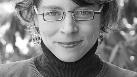 high resolution, bw, cropped. Photo credit: Dari Michele.